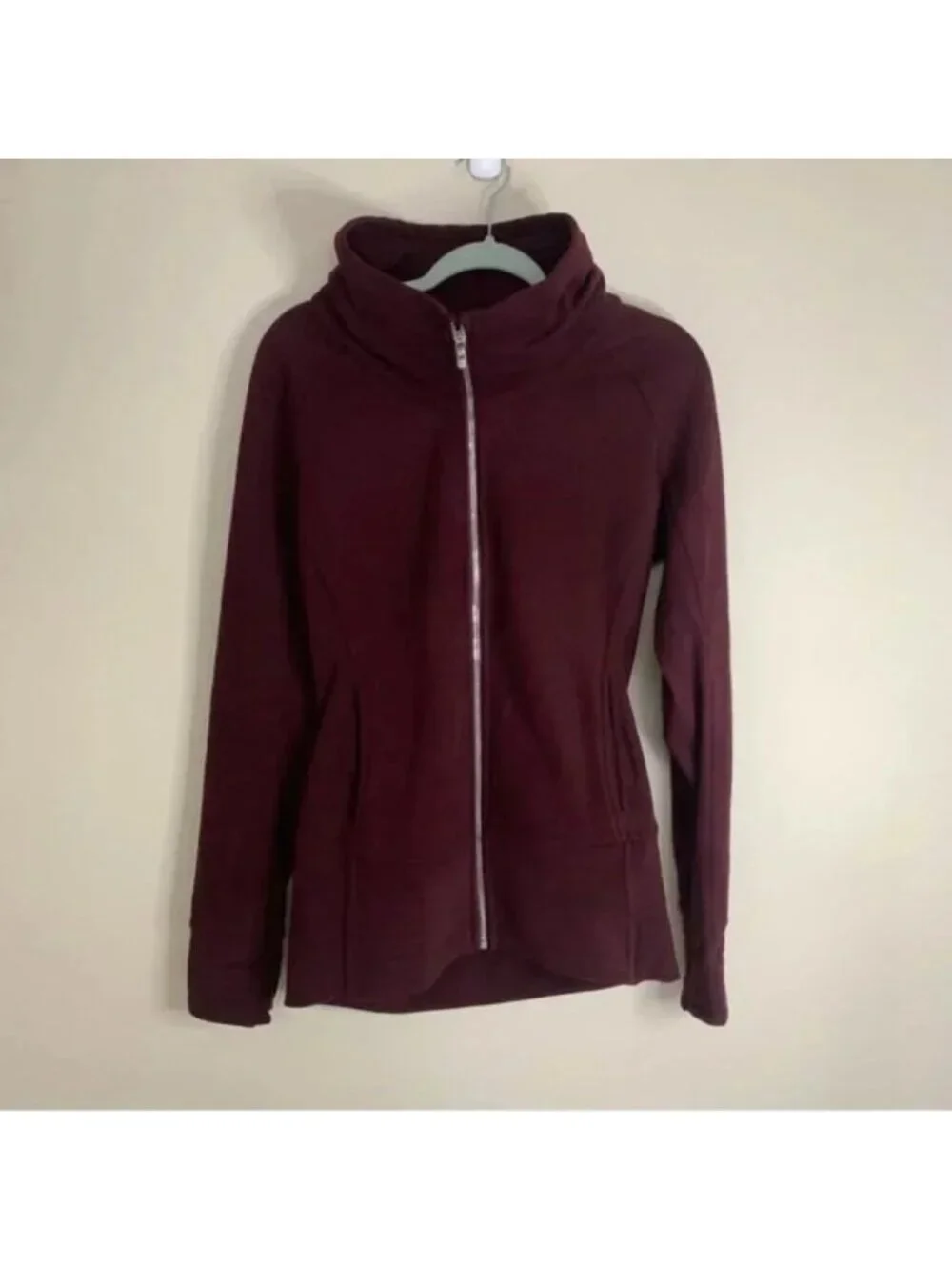 Lululemon Radiant Jacket II Cassis Athletic High Neck Cotton Fleece 10